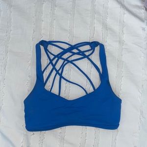 Sports bra